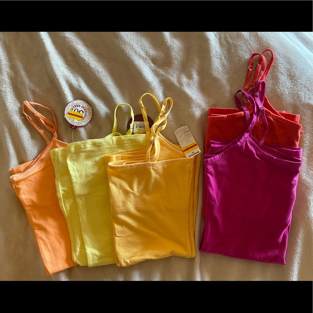 SO Perfect Cami Juniors Size Medium